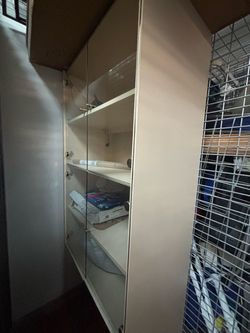 Curio cabinet