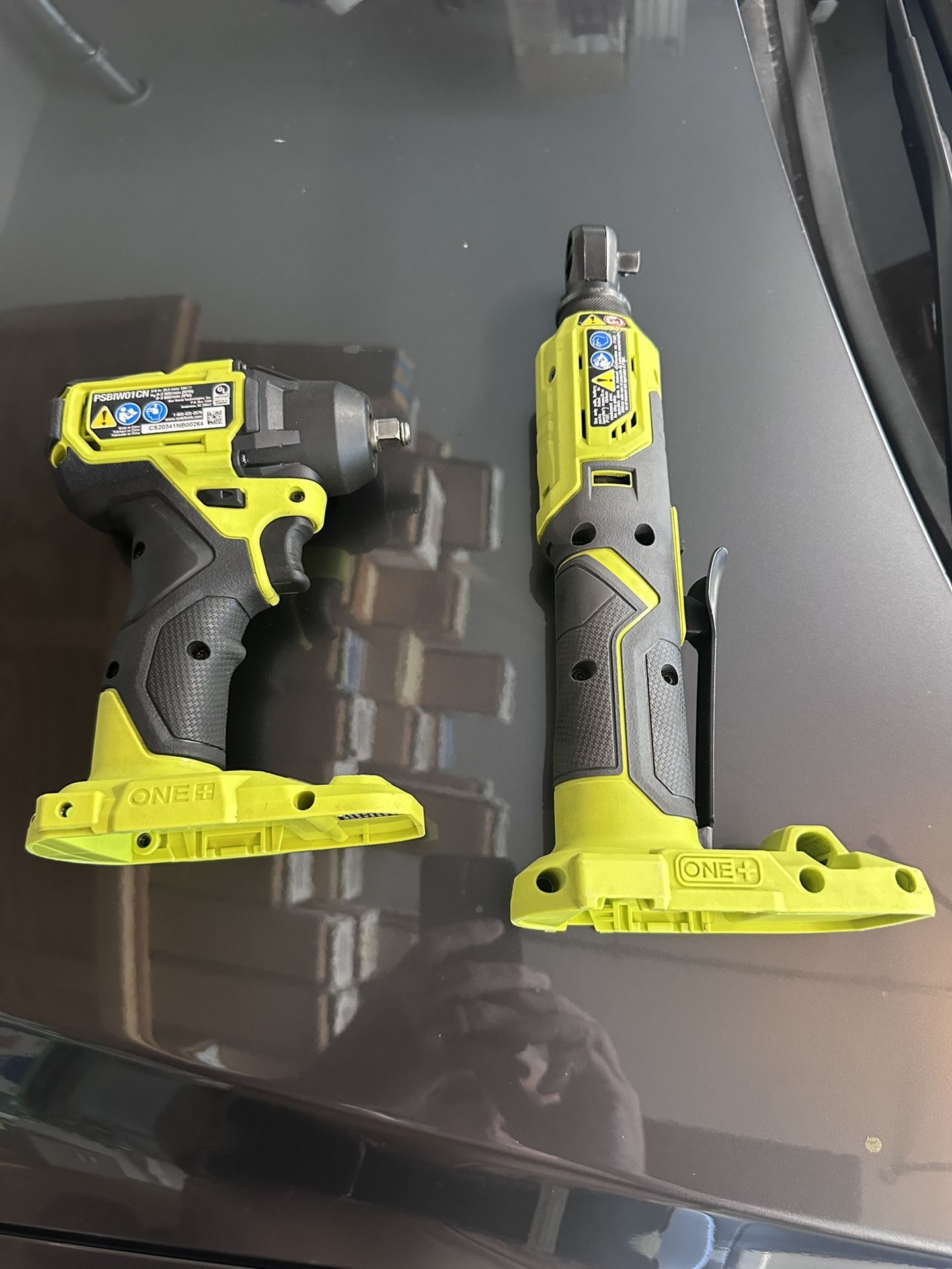 Ryobi 3/8 Impact Wrench And 3/8 Ratchet