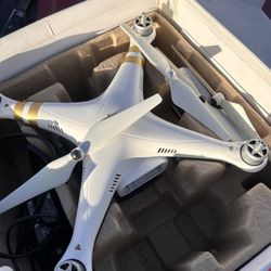  DJI Phantom  4K Video Drone