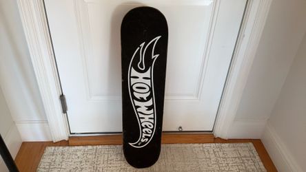 Skateboard