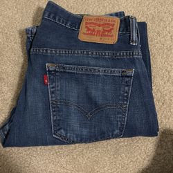 Levi’s Model 569