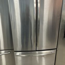 Stainless French Door Refrigerator With Ice Maker 