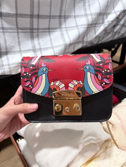 FURLA Metropolis Shoulder Bag Interchangeable Flap