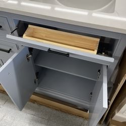 Bathroom vanity cabinet 60” full Oak Quartz top with sink 