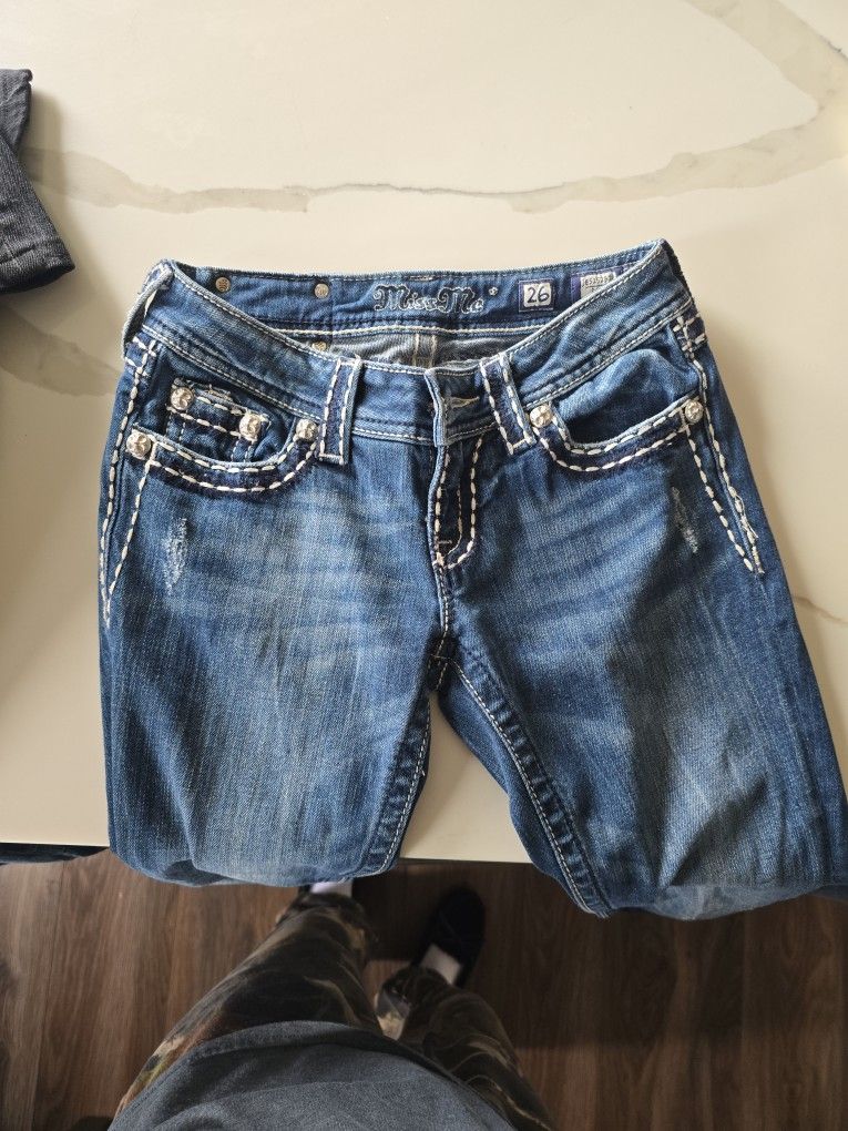 Miss Me Size 26
