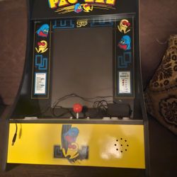 Árcade1up Pacman Machine