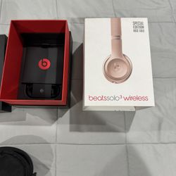 Beats Solo 3 Wireless Headphones Rose Gold