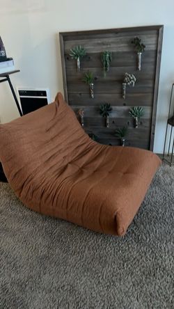 Togo Floor Chair