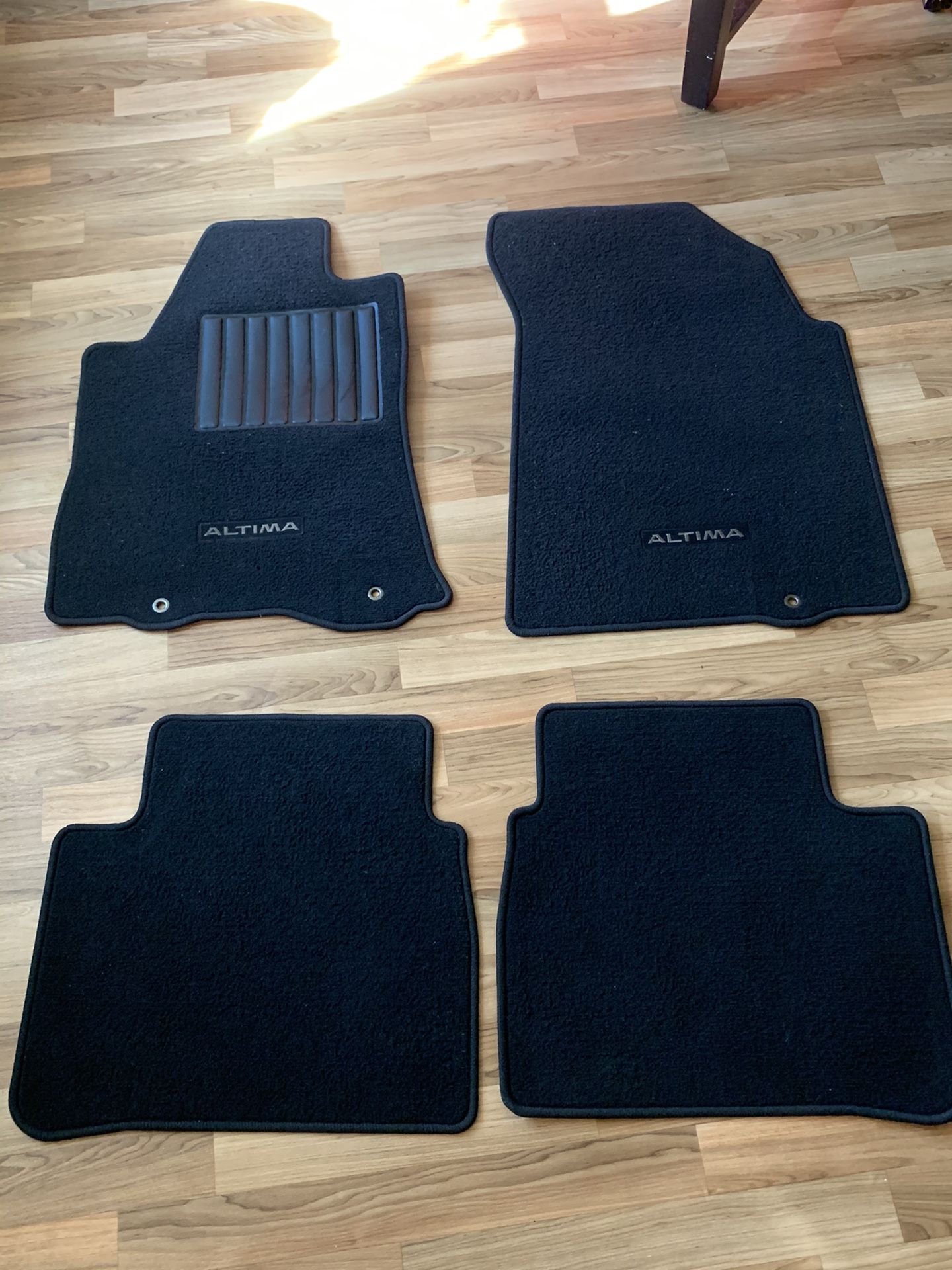 2013 to the 2016 nissan altima floor mats