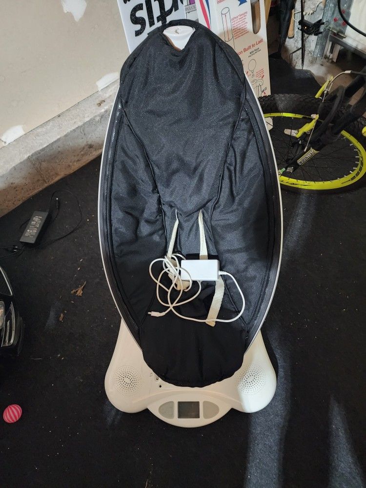 Mamaroo