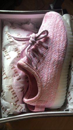 Brand New Pink lighting shoes size 2, 3, 6, 7 and 7 1/2