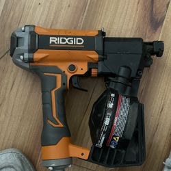 Roofing Nailer 