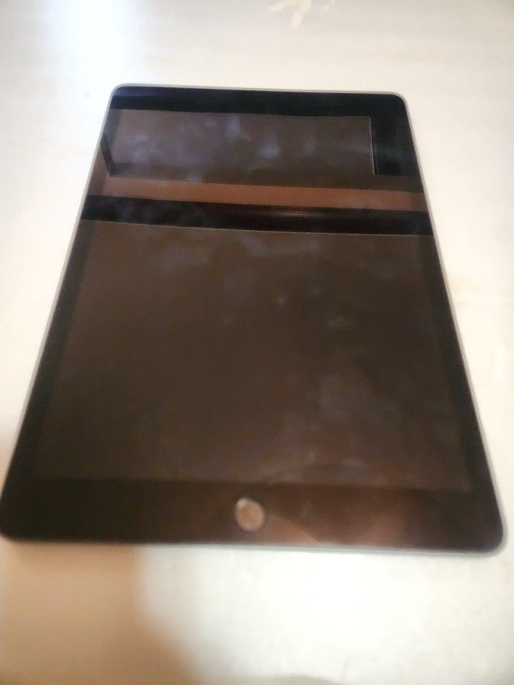 Apple IPad A2602 For Parts