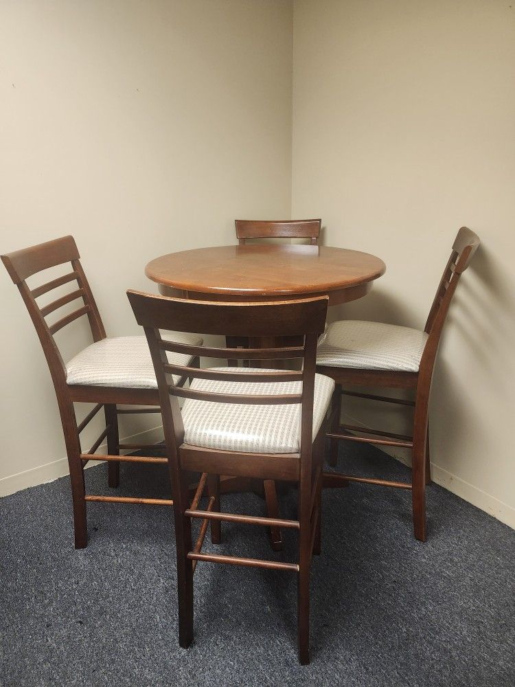 Dining Table Set