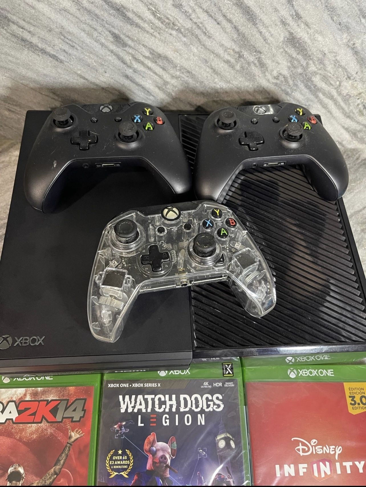 Microsoft Xbox One 500GB Home Console Black (1540) W/