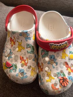 Crocs para niño o niña todavía están muy resistentes