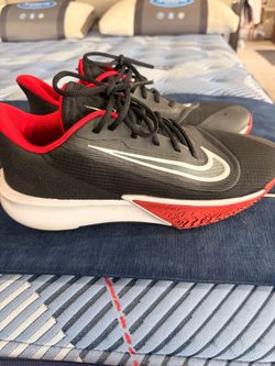 Nike Precision 7 Basketball Sneakers