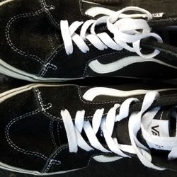 Van's High Top Kids Size5 