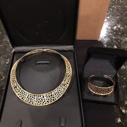 Stunning Gold-plated Choker & Bracelet 