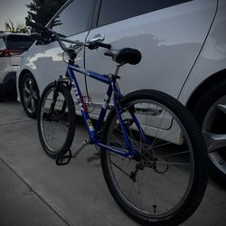 Trek 6000 Mountain Bike