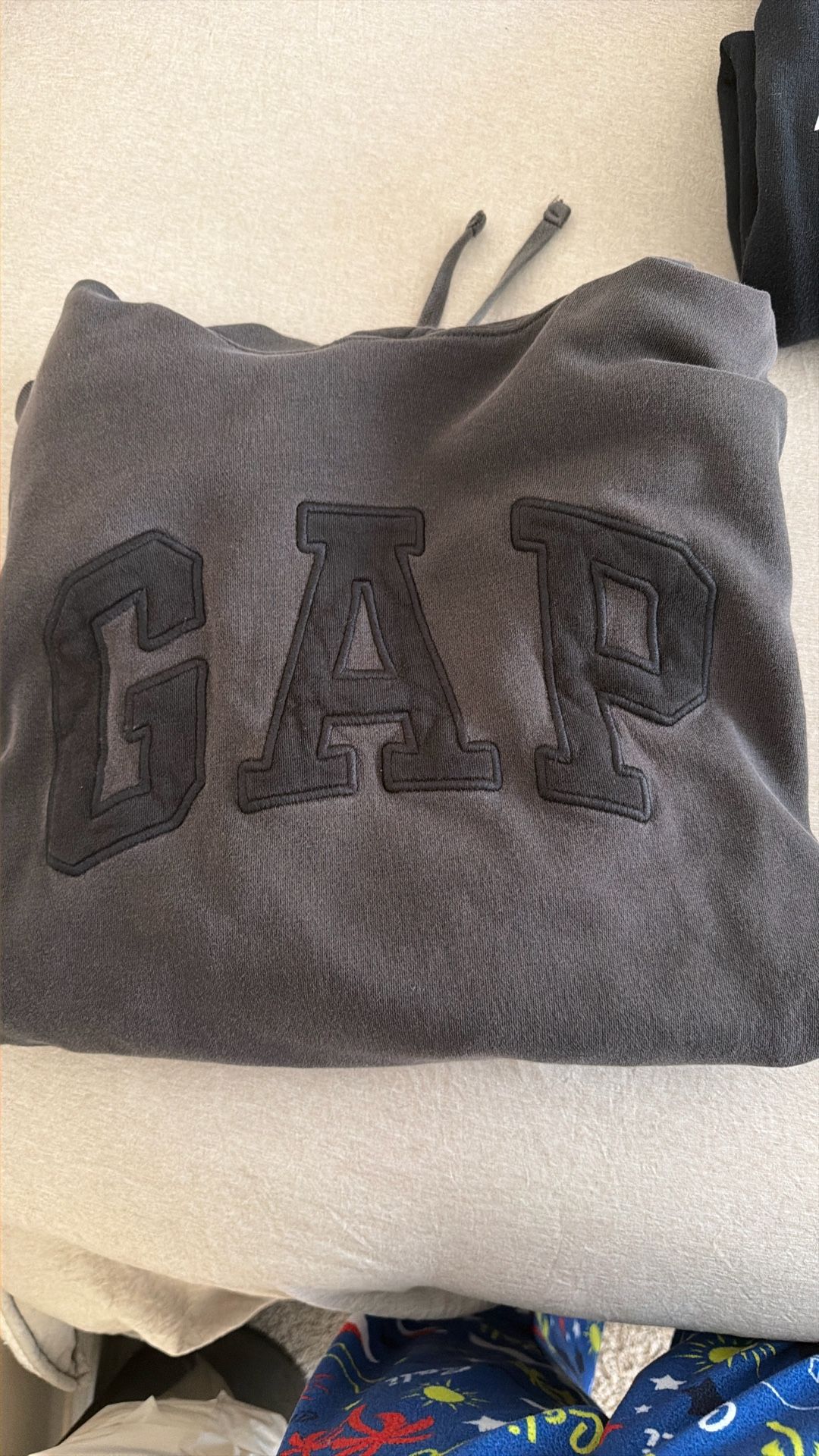 Gap Sweater