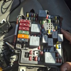 99 - 01 Silverado Z71 Fuse Box