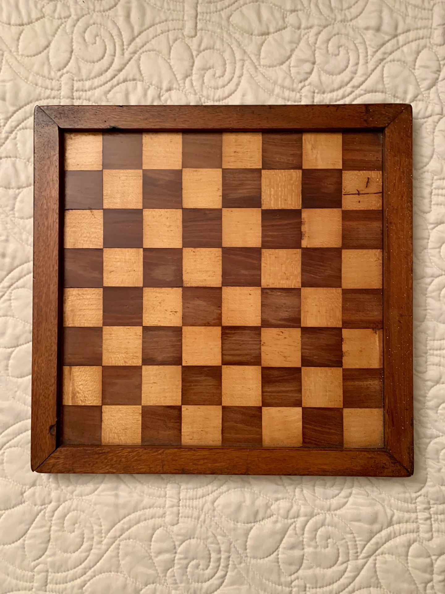 Beautiful vintage checkerboard/game board. It is 11 1/2“ x 11 1/4“.
