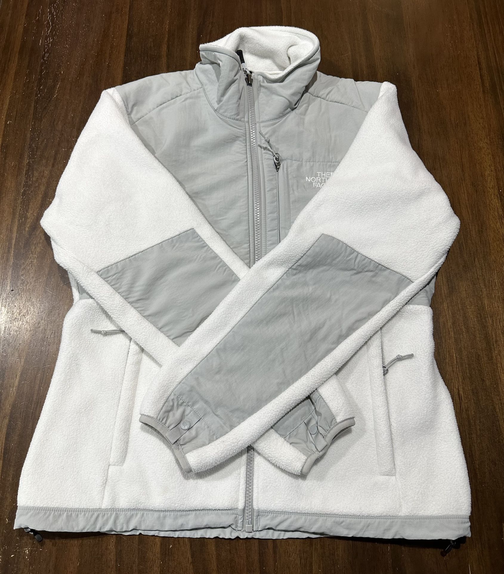 The North Face women’s jacket size M