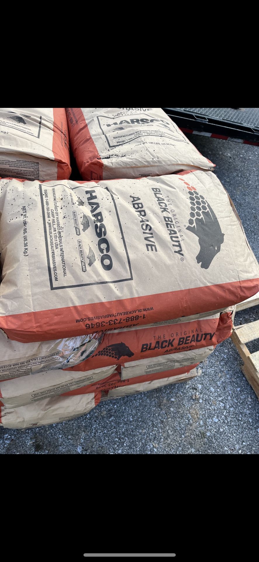 Black Beauty Sandblast Material