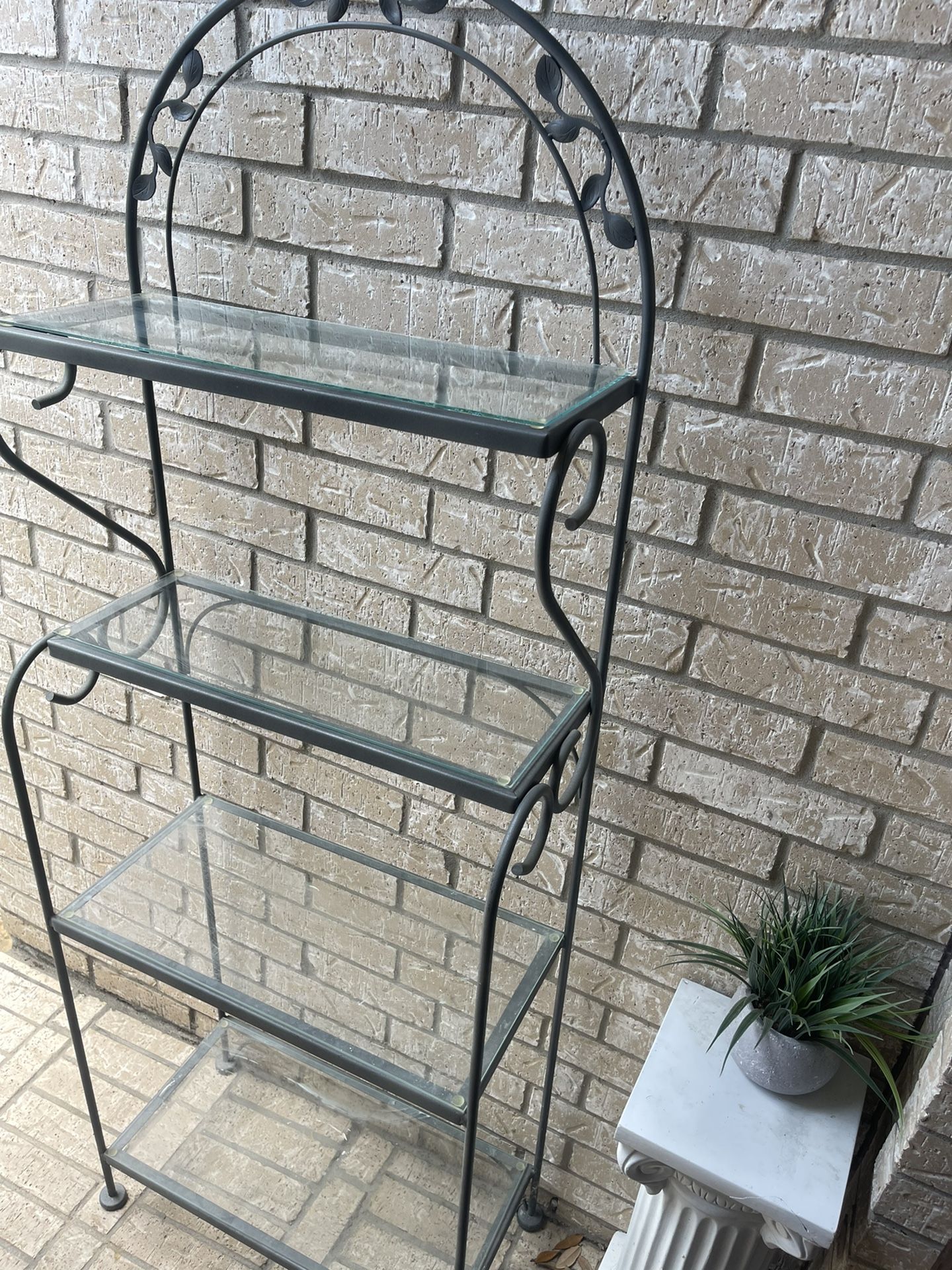 Shelf