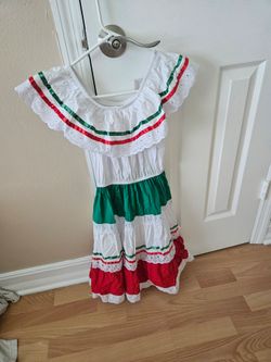 Hispanic heritage dress size 10