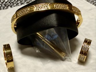 Stainless Steel 18K Gold Plated Bracelet And Ring Set
