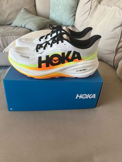 HOKA ONE ONE Clifton Pro Men’s Running Shoes White/Black/Orange Size 11.5