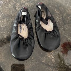 Ballet flat size 13