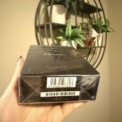 bleu new Christmas gift only 1 available