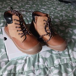 Shoes For Boy Size 3