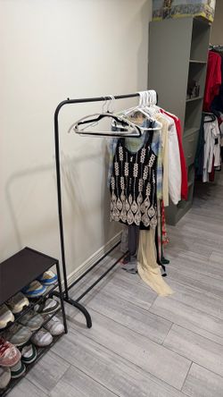 Clothing rack