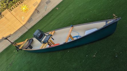 15 and 1/2 ft canoe
