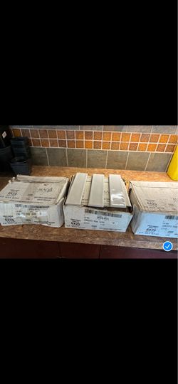 *** 3 Boxes of White Subway Tile  *** (Milwaukie,OR)