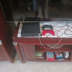 PS4 1 Black Conroller Plus 15 Games Including RDR2, And Valhalla