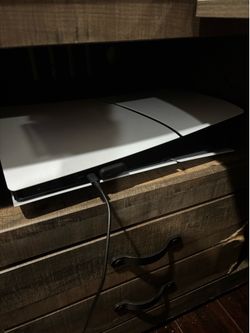 1TB PS5 (with accessories!)