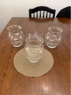 Wave edge vases