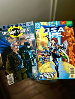 Nice 👍!! DC Comic Book Lot - JSA Annual #1 & Batman: Turning Points #5