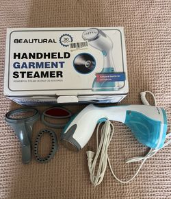 Handheld Clothing Steamer/ Iron