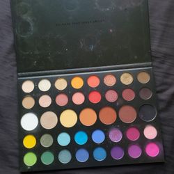 James Charles x Morphe Eyeshadow Palette