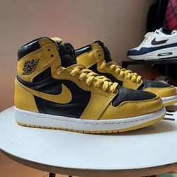 Air Jordan 1- Black-Yellow Size 9.5