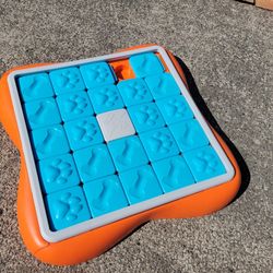 Dog Puzzle Toy