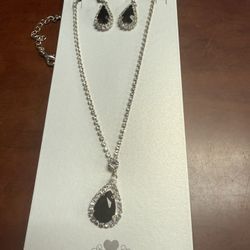 Set Necklaces And Earrings 
