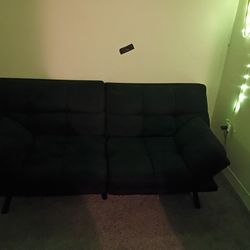A Foldable Futon Bed