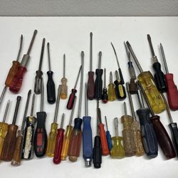 Random screw drivers hand tools